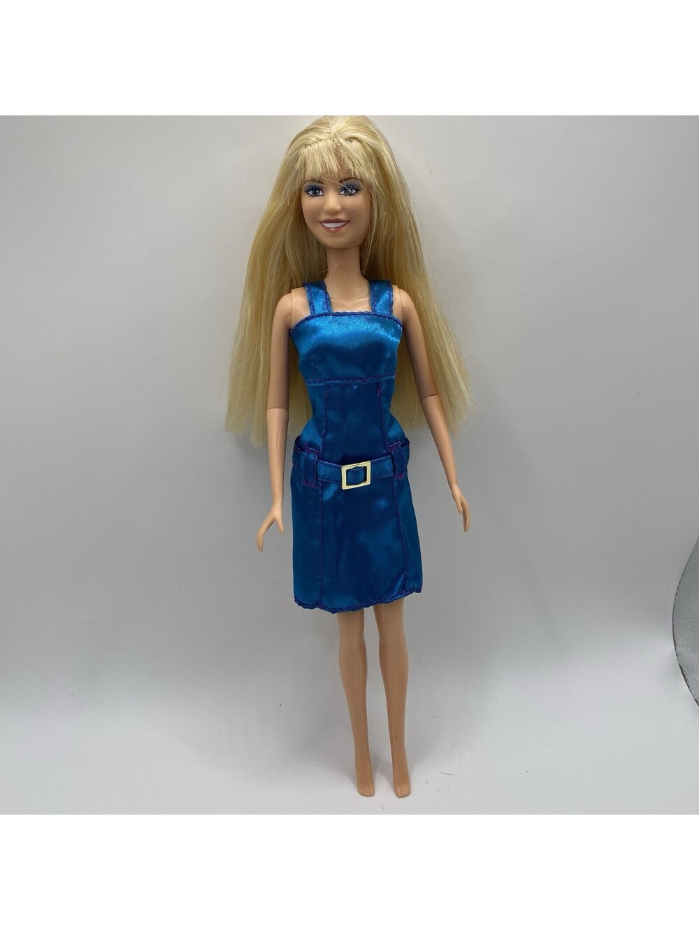 2008 Disney Hannah Montana Doll - Stylin' Fashion Miley Stewart (Blue Dress) B4
